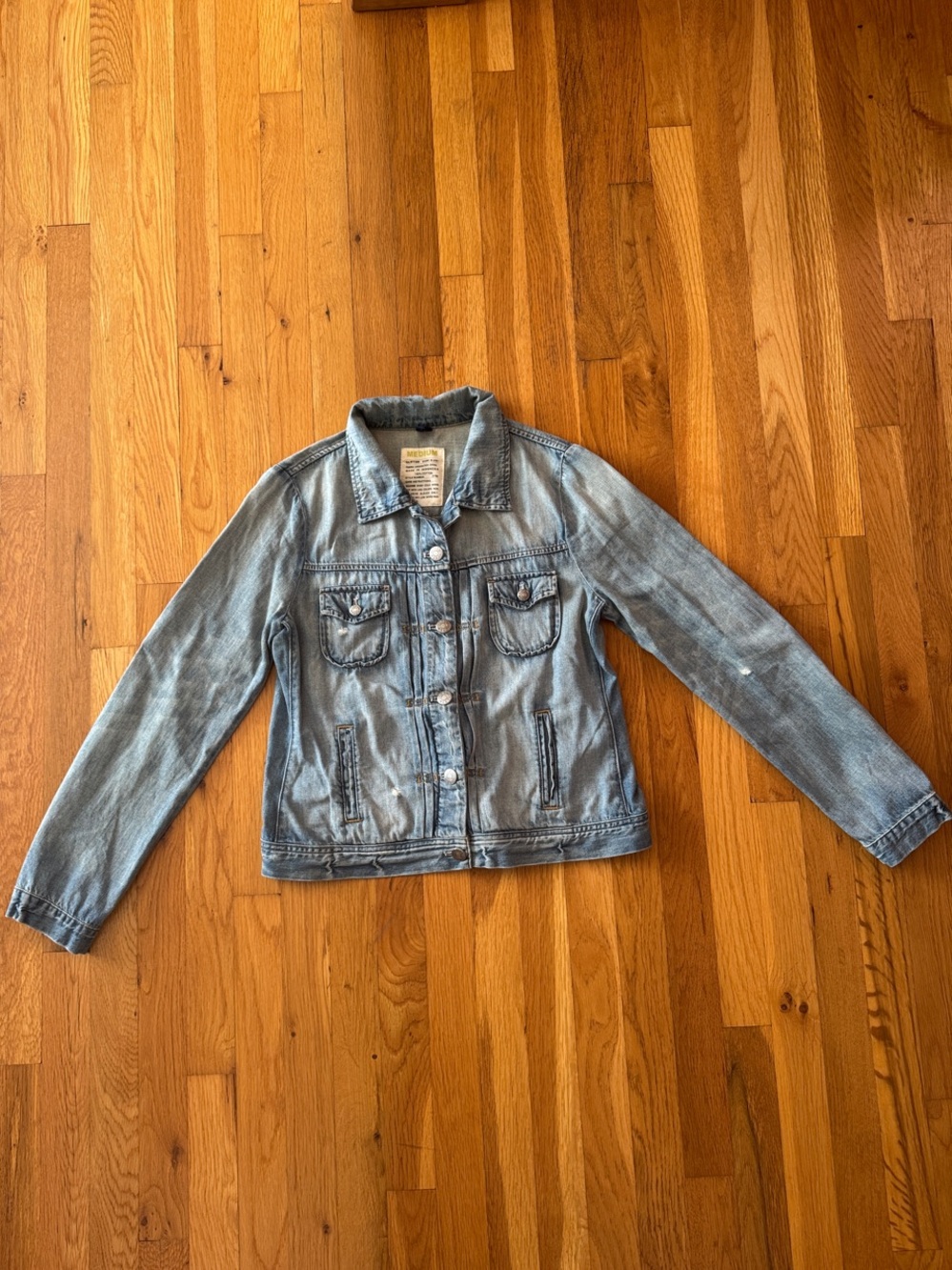J.Crew Distressed Denim Trucker Jacket Size Medium Light Wash GUC